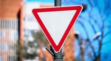 Правила проезда пешеходов на нерегулируемых перекрестках